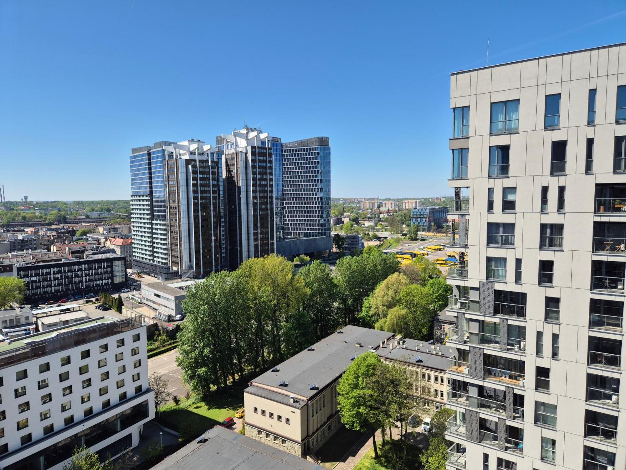 15 Pietro Sokolska 30 Towers Apartments - New- Lux- Parking- Sauna- Gym- And Good View From 15Th Floor Katowice Kültér fotó
